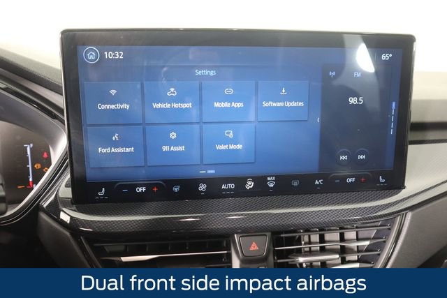 New 2025 Ford Escape ST-Line w/ Tech Pack #1 image 38