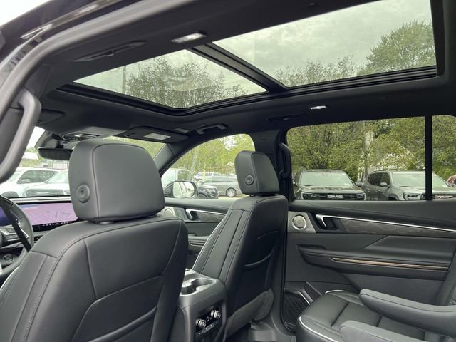 New 2026 Buick Enclave Avenir w/ Super Cruise Package image 16