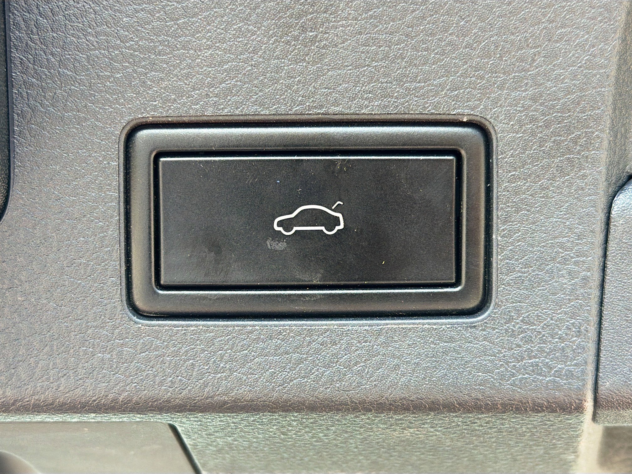 Used 2021 Volkswagen Arteon SEL Premium image 13