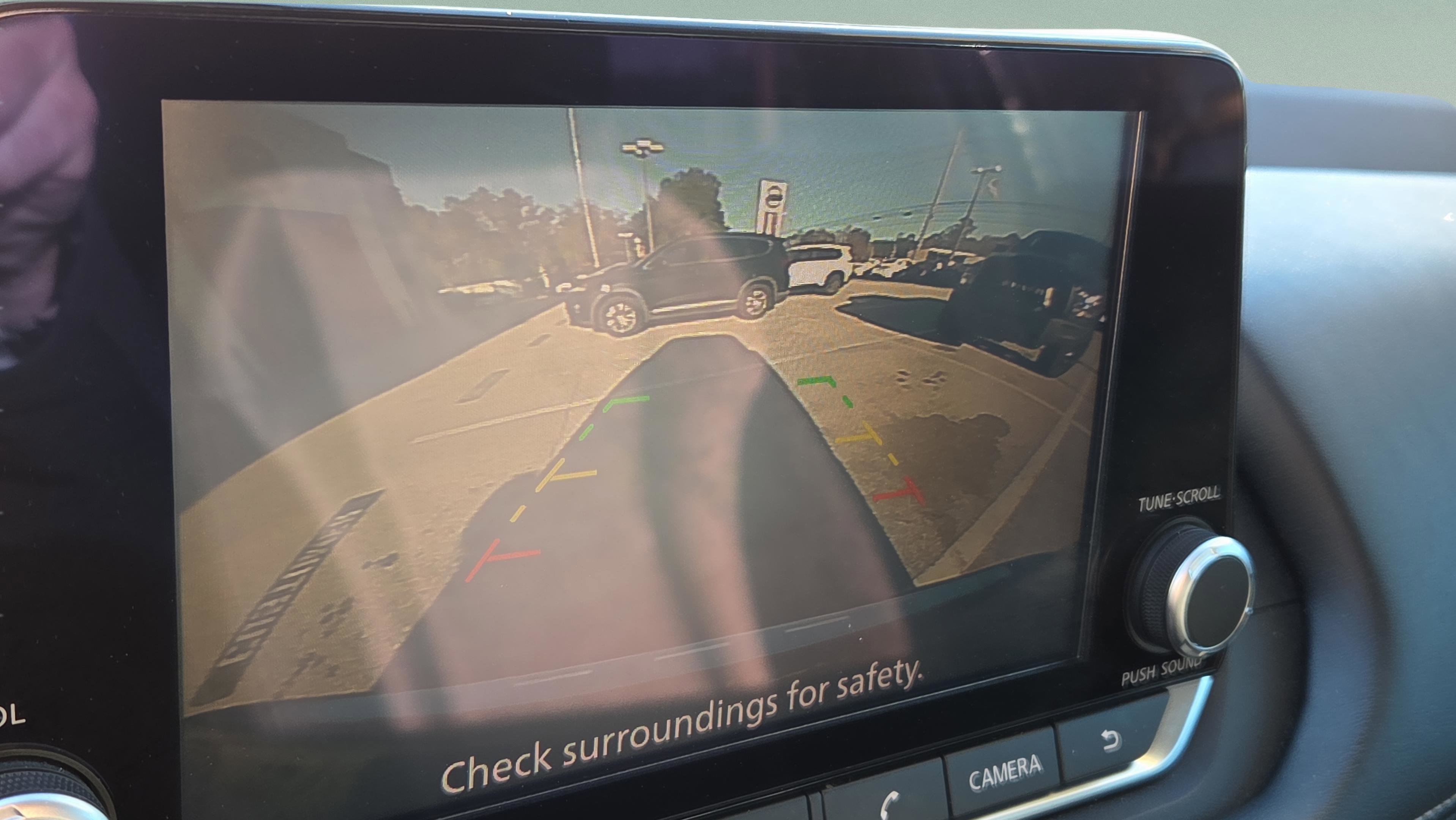 Used 2022 Nissan Rogue SV image 22