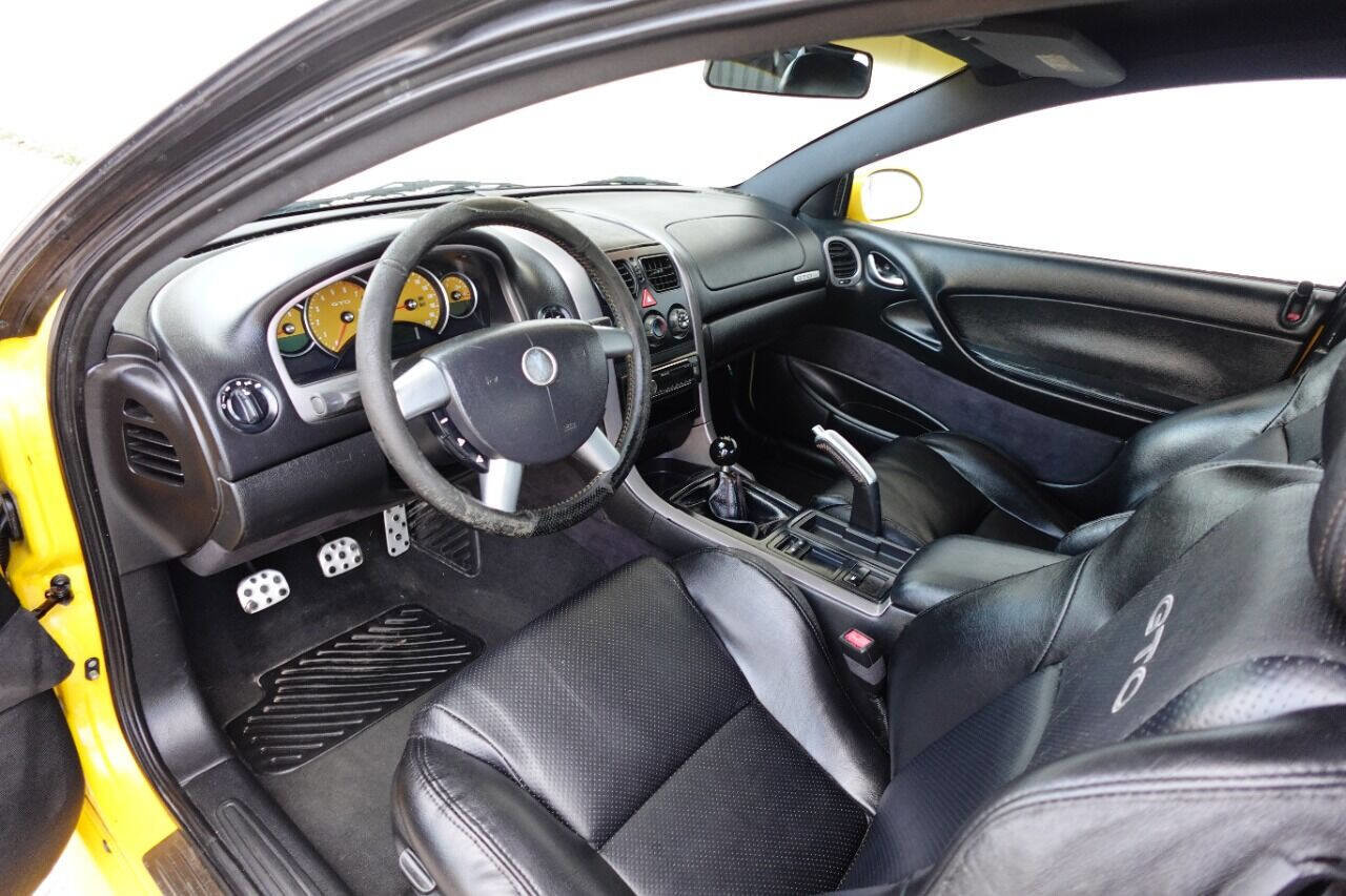 Used 2004 Pontiac GTO image 14