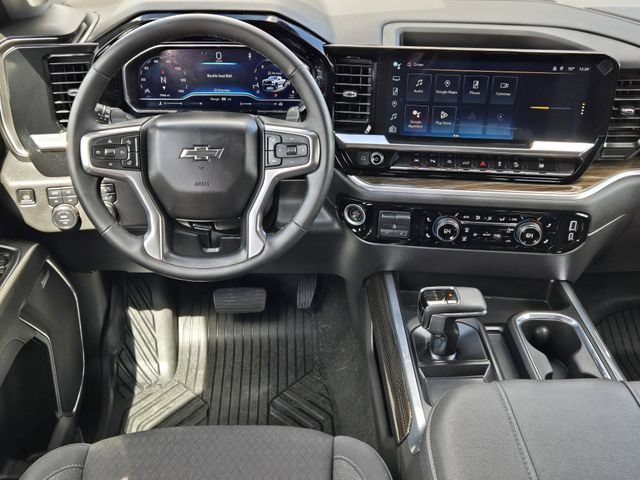 Used 2025 Chevrolet Silverado 1500 LT Trail Boss w/ Convenience Package II AWD/4WD image 33