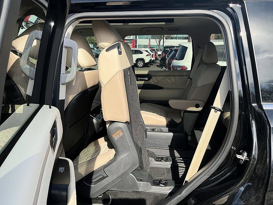 New 2026 Nissan Armada Platinum w/ Convenience Package image 23
