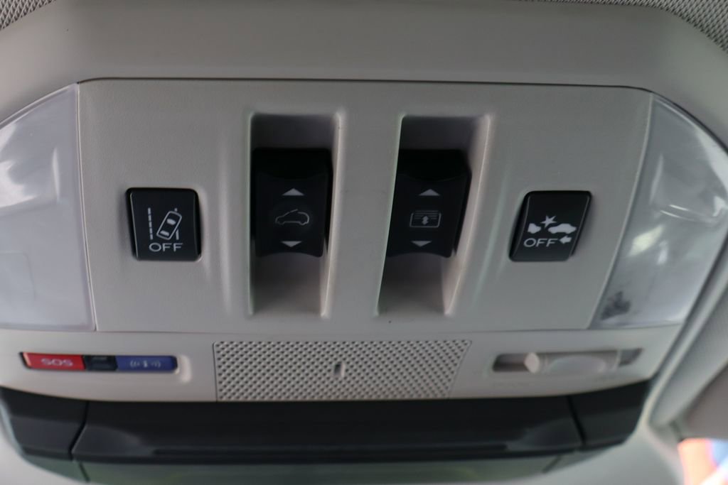 Used 2019 Subaru Ascent Limited image 29