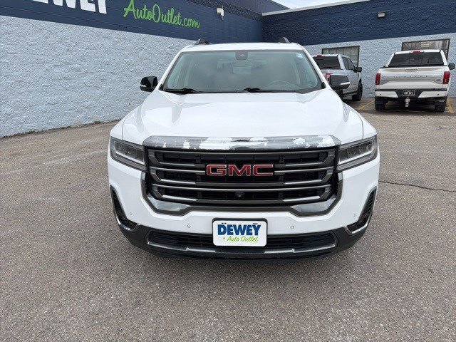 Used 2021 GMC Acadia AT4 w/ Technology Package image 8