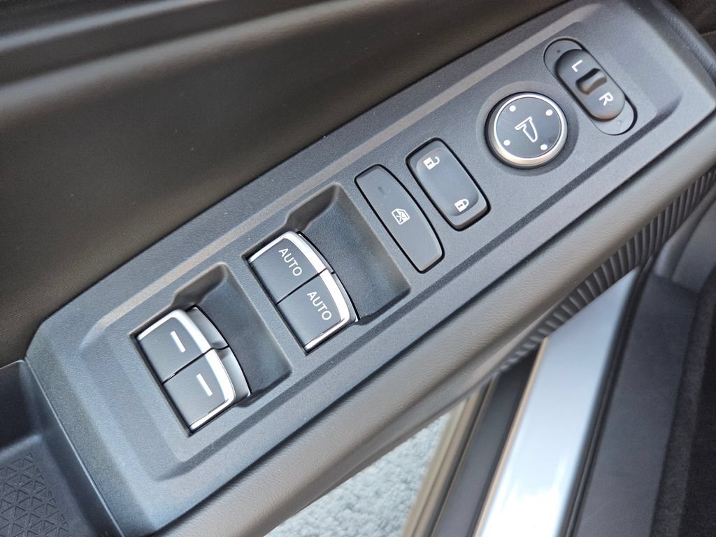 Certified 2023 Honda Accord EX image 30