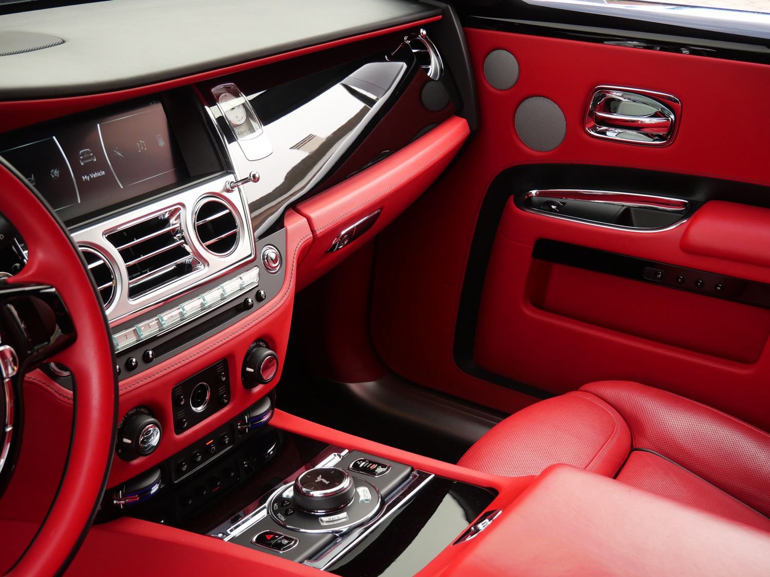 Certified 2019 Rolls-Royce Ghost image 23