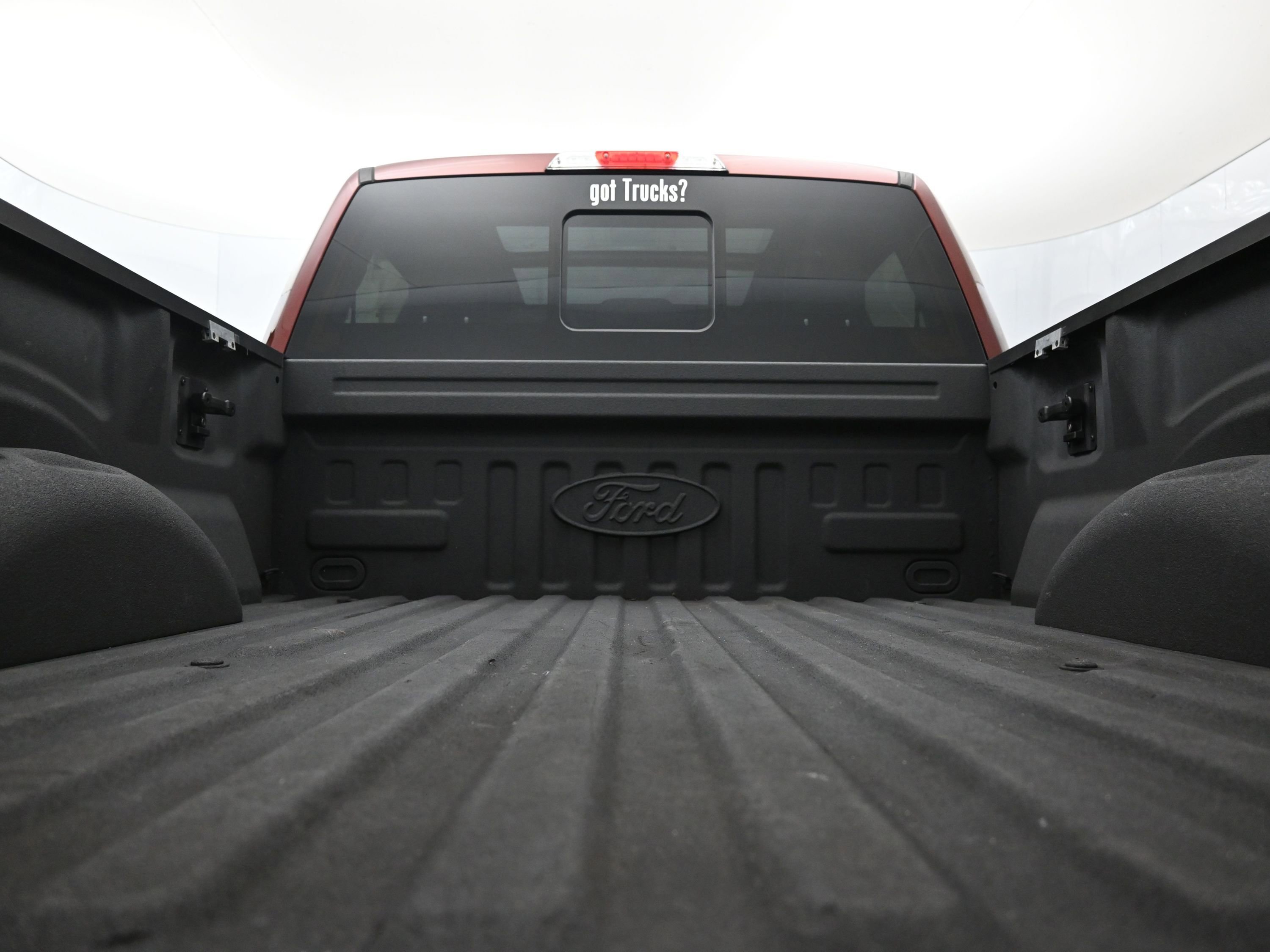 Used 2016 Ford F150 King Ranch w/ Equipment Group 601A Luxury image 7