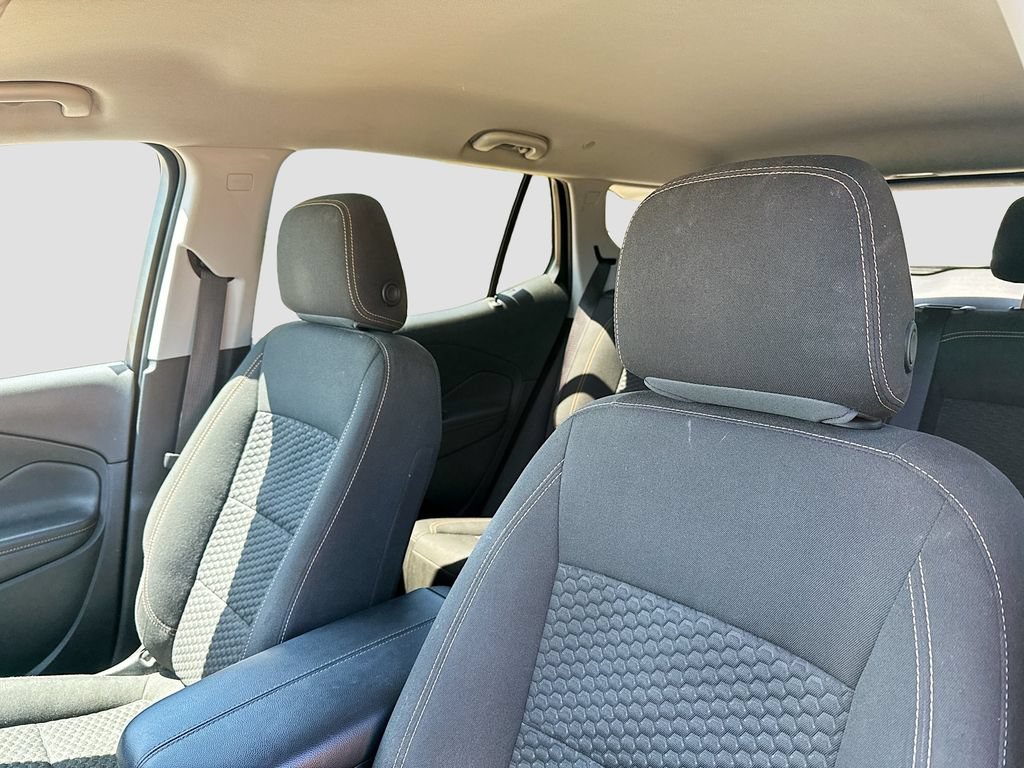 Used 2020 GMC Terrain SLE FWD image 12
