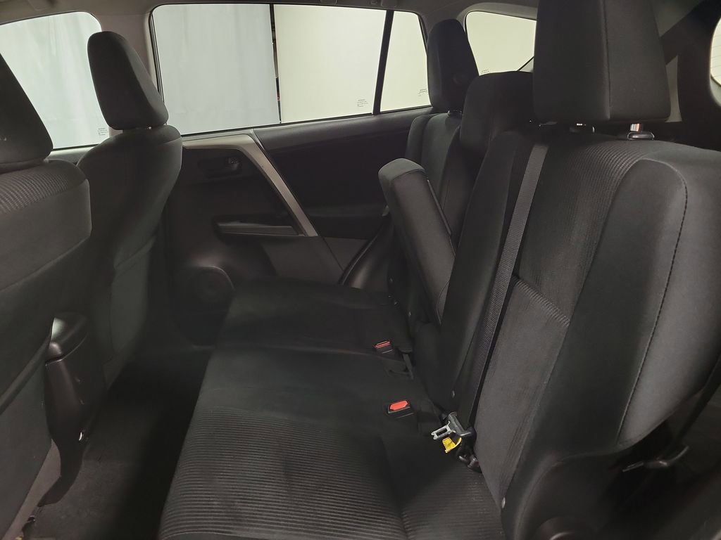 Used 2018 Toyota RAV4 LE image 20