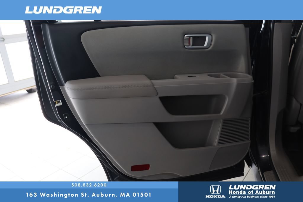 Used 2015 Honda Pilot SE image 13
