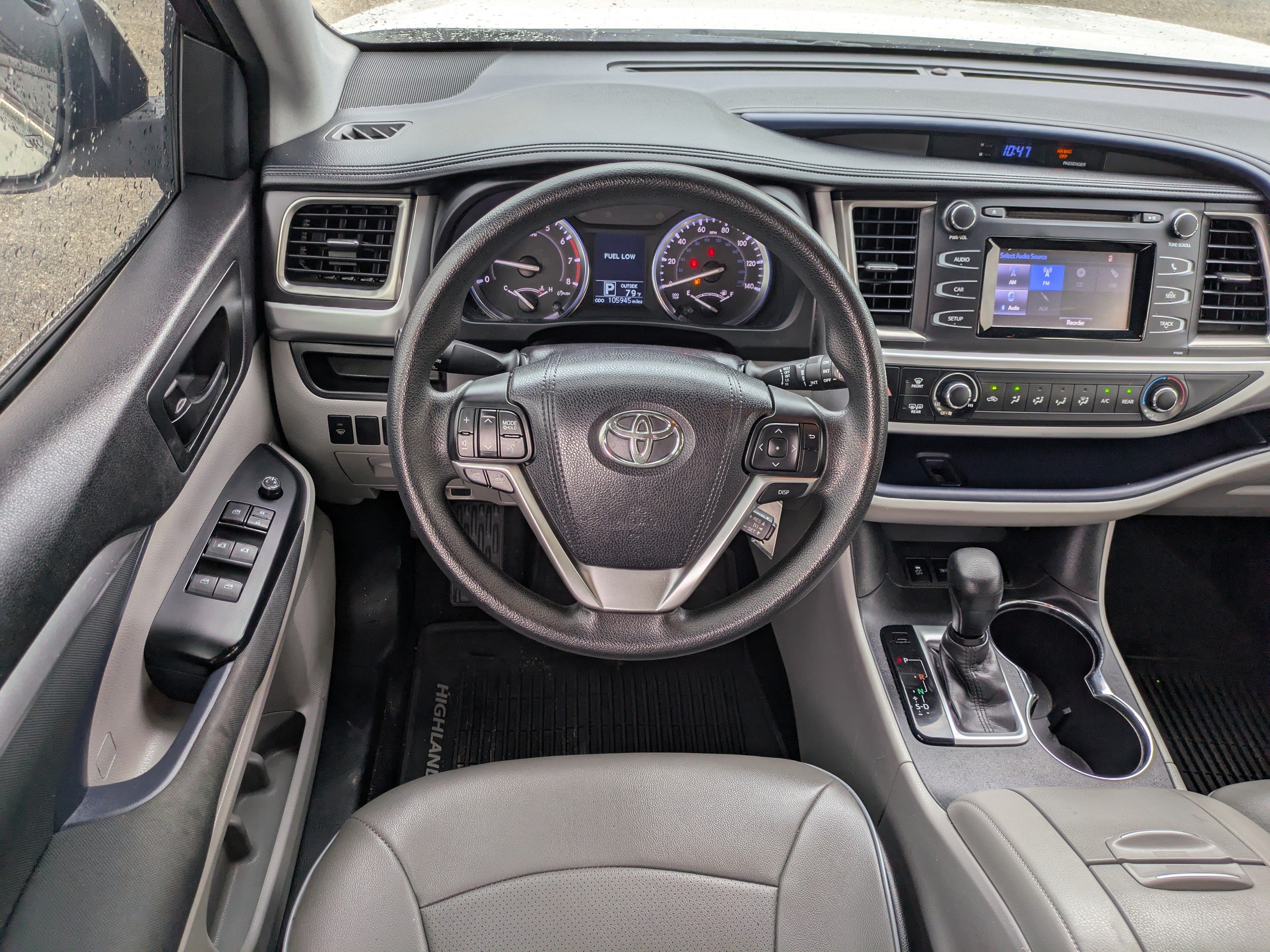 Used 2016 Toyota Highlander LE FWD image 15