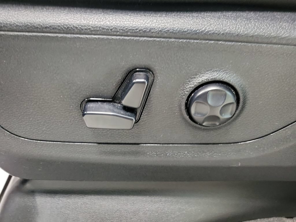 Used 2021 RAM 1500 Big Horn AWD/4WD image 29