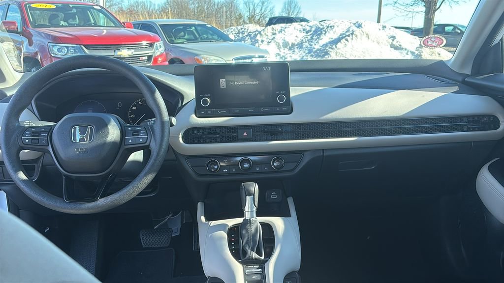 Used 2025 Honda HR-V LX image 12