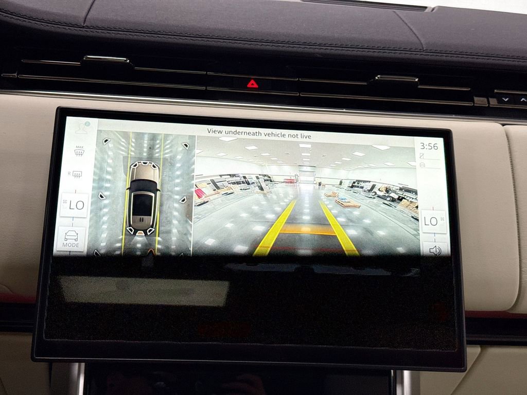New 2026 Land Rover Range Rover SE image 15