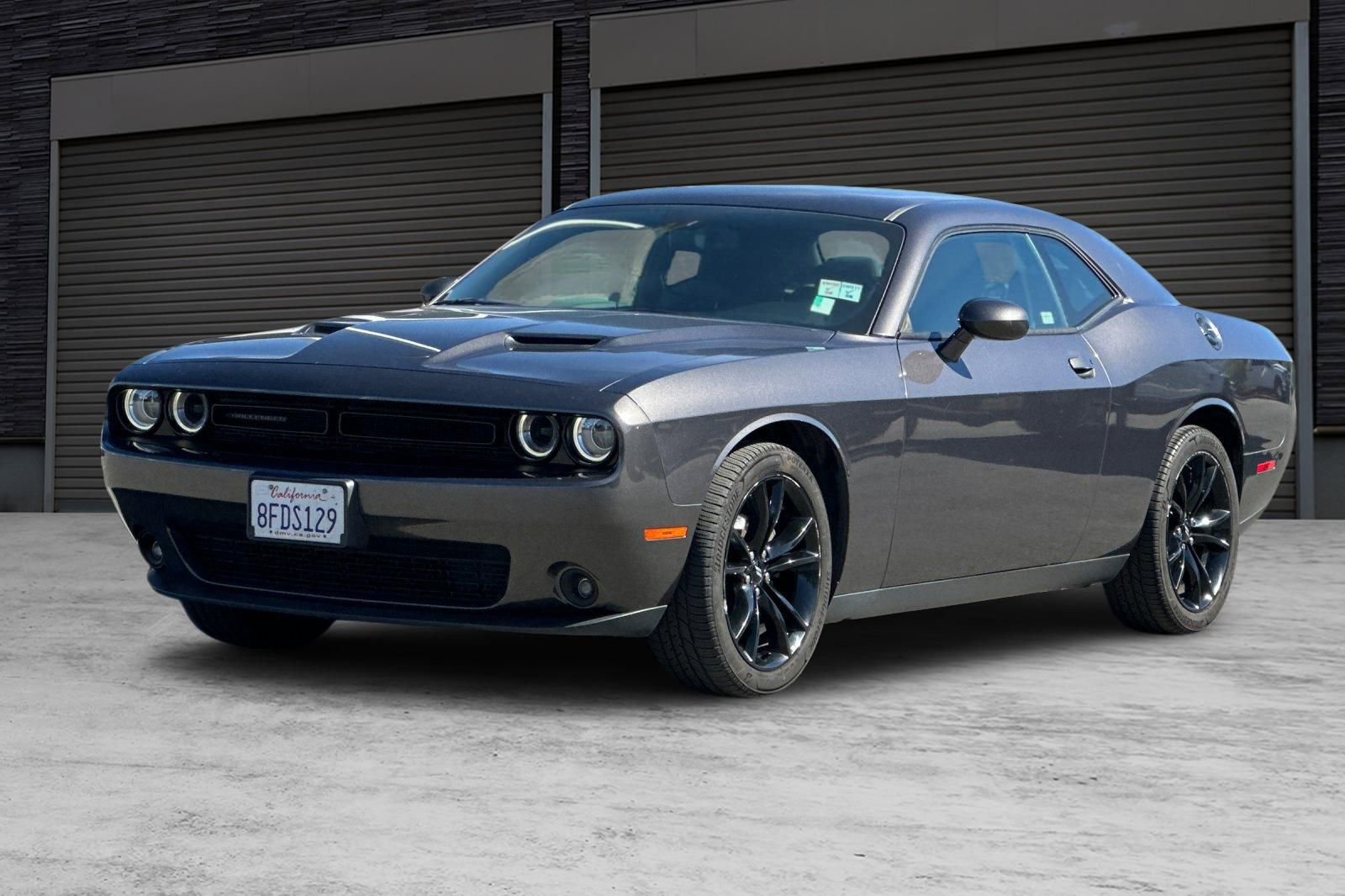 Used 2018 Dodge Challenger SXT w/ Blacktop Package image 9
