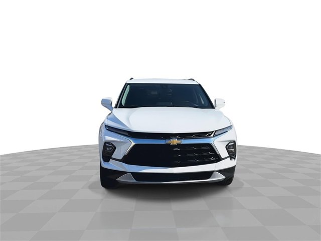 Used 2024 Chevrolet Blazer LT image 3