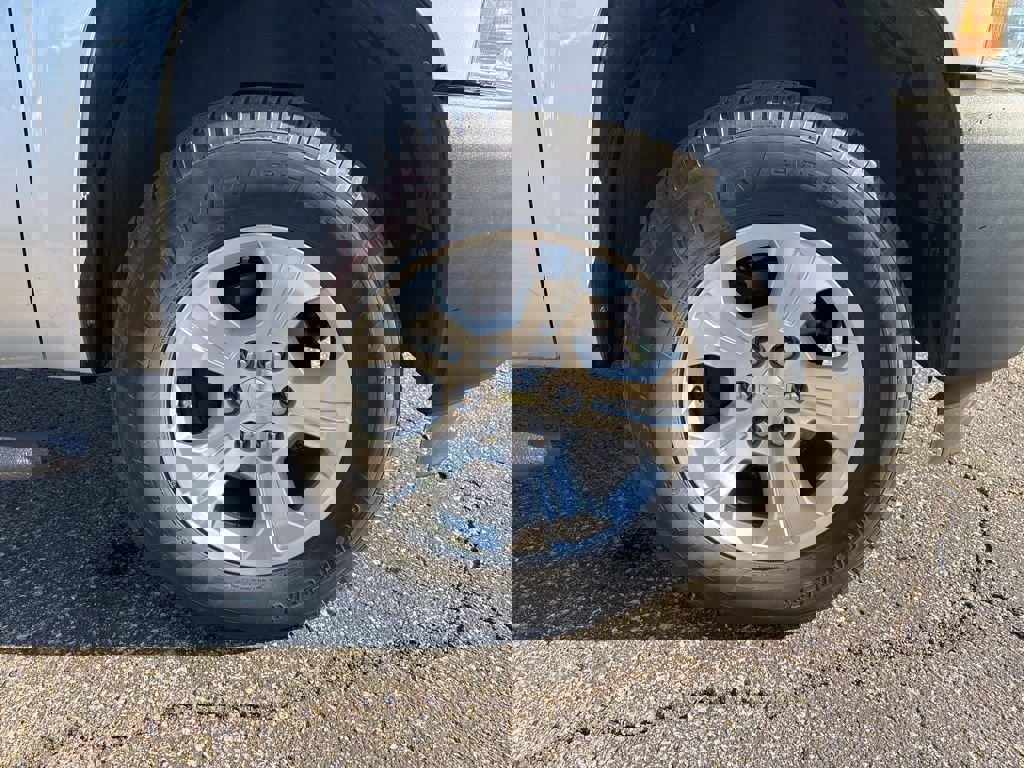 Used 2012 Chevrolet Silverado 1500 W/T image 7