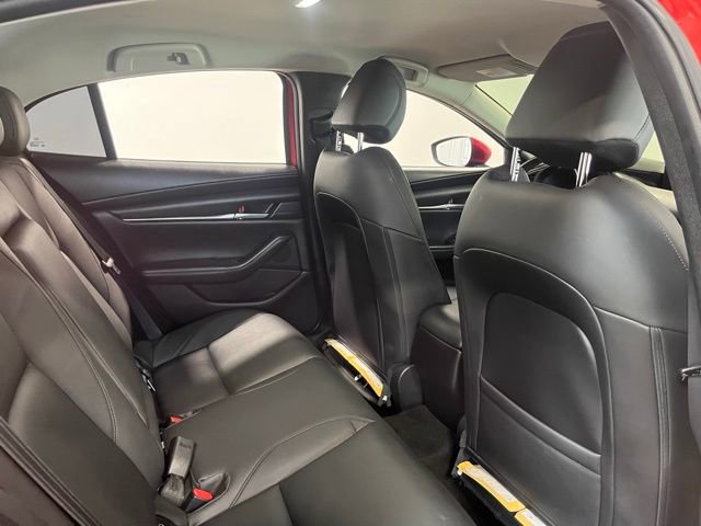 Used 2021 MAZDA MAZDA3 s image 14