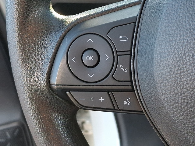 Used 2024 Toyota RAV4 LE FWD image 20