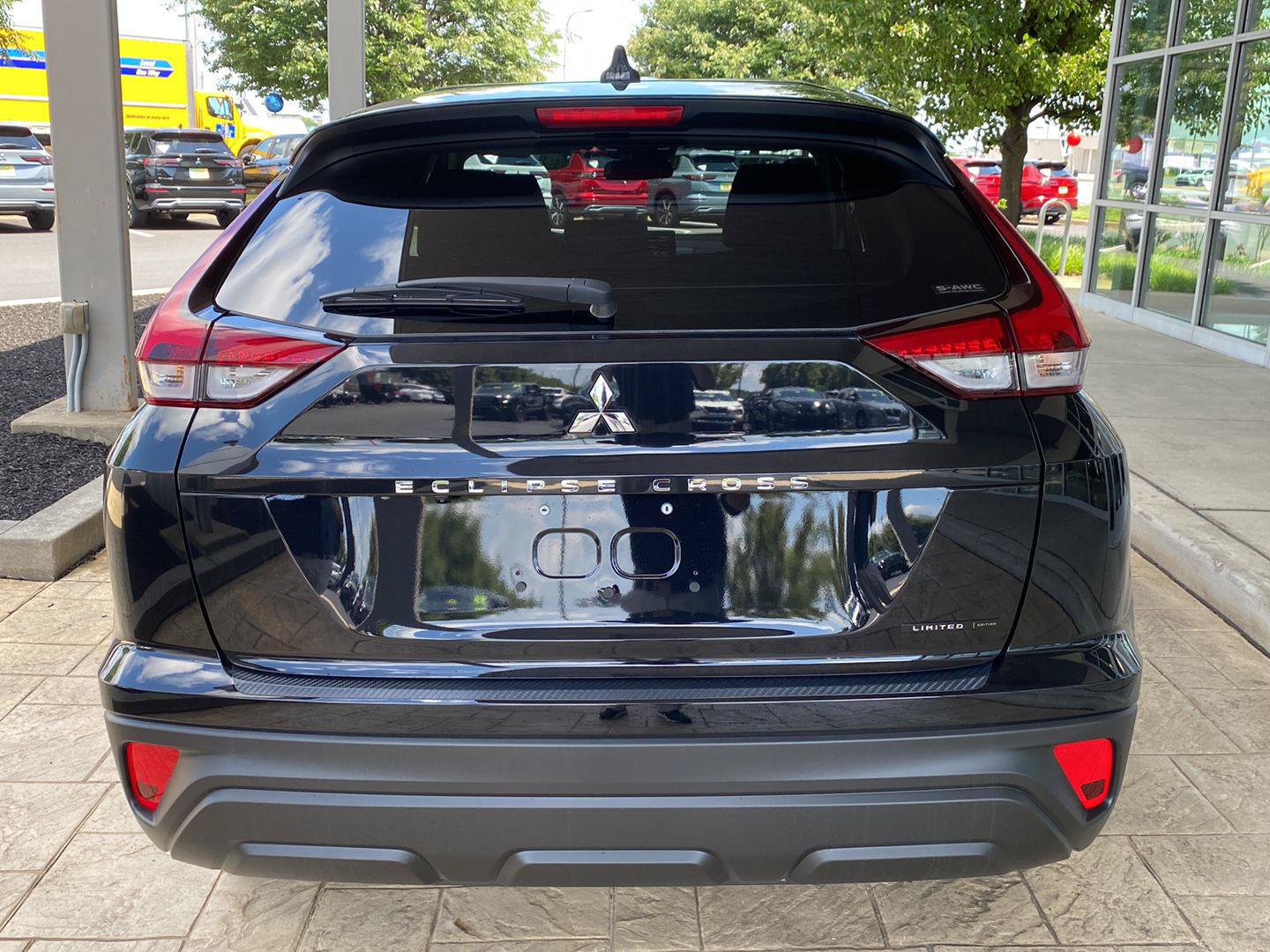 New 2026 Mitsubishi Eclipse Cross LE AWD/4WD image 6