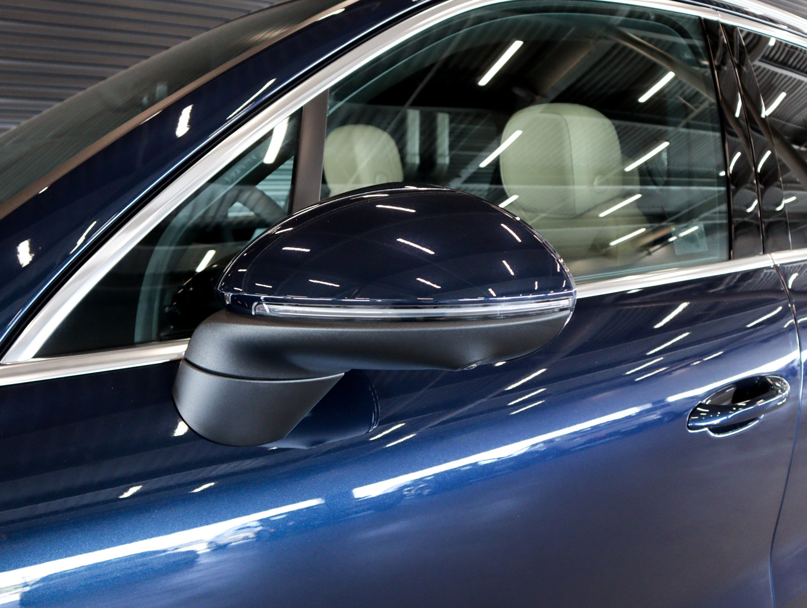Used 2025 Porsche Cayenne S image 31
