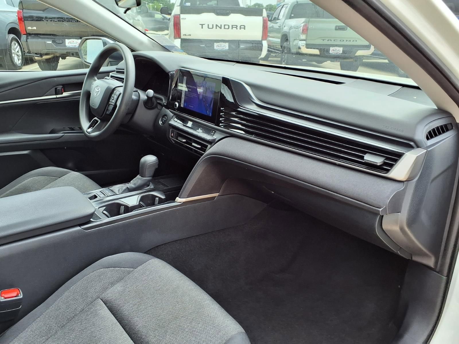 Used 2025 Toyota Camry LE FWD image 18
