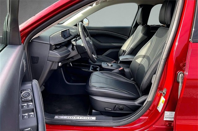 Used 2022 Ford Mustang Mach-E Premium image 24