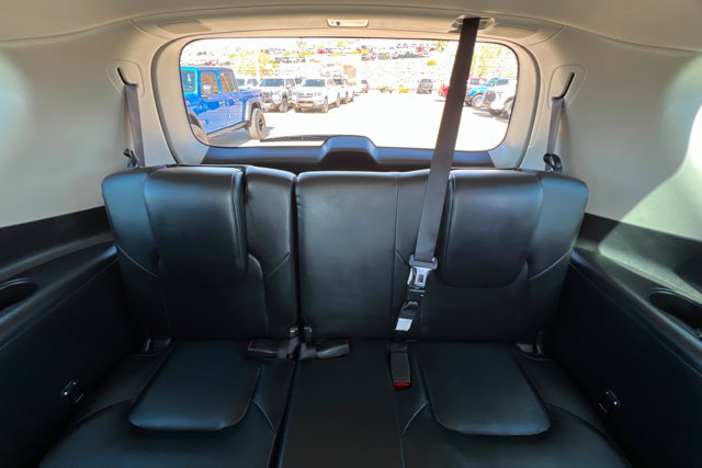 Used 2023 Nissan Armada SL w/ Captain's Chairs Package AWD/4WD image 22