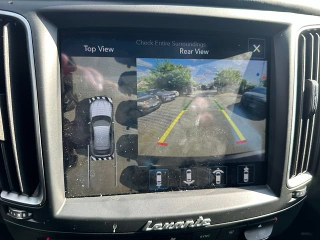 Used 2018 Maserati Levante GranSport AWD/4WD image 15