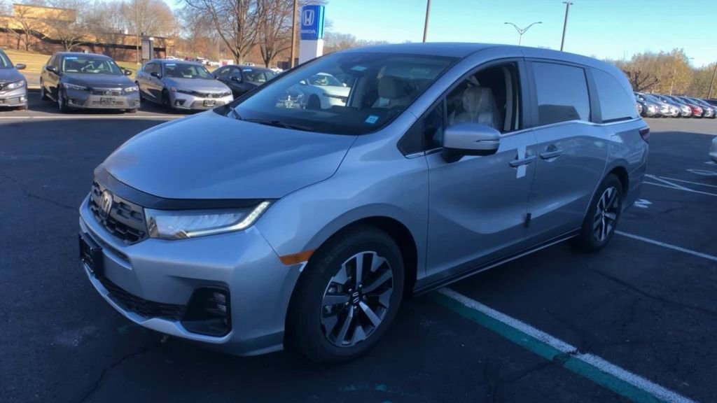 New 2026 Honda Odyssey EX-L image 4