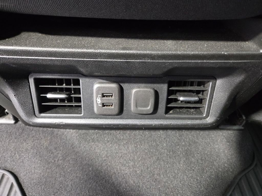 Used 2022 Chevrolet Silverado 1500 RST image 33