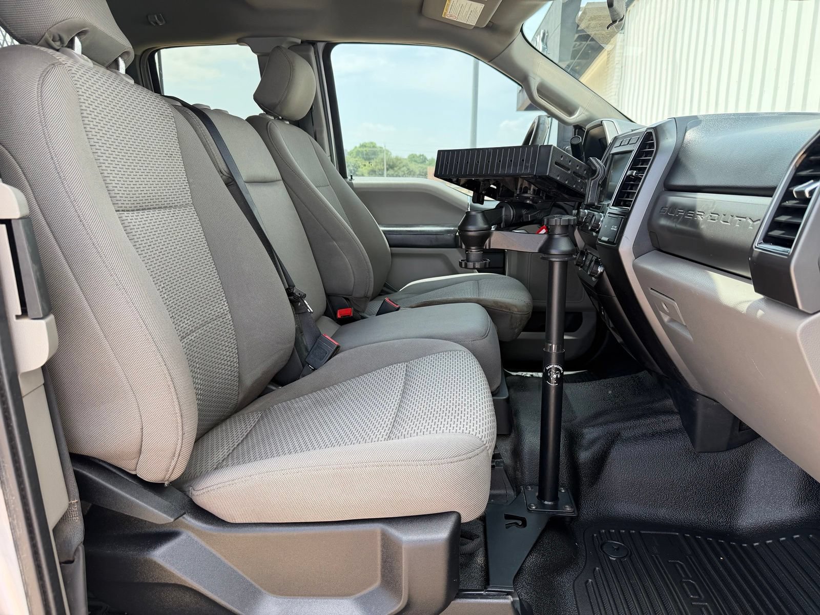 Used 2020 Ford F250 XLT w/ XLT Value Package AWD/4WD image 24