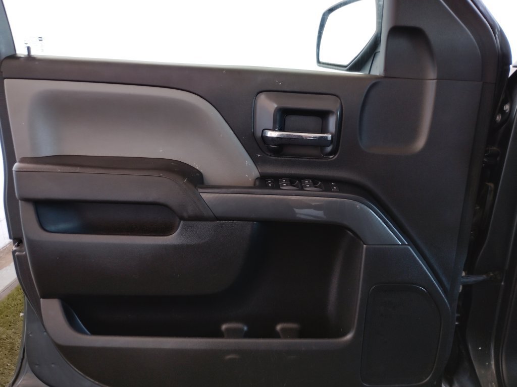 Used 2017 Chevrolet Silverado 2500 W/T AWD/4WD image 21