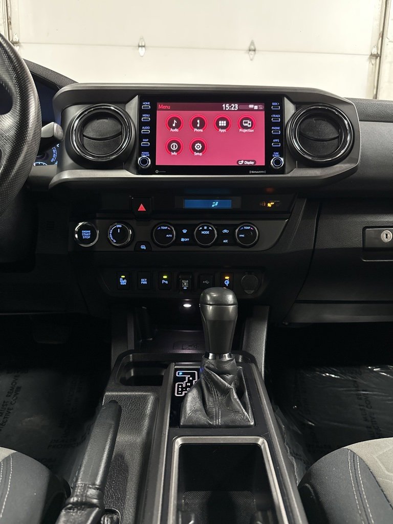 Used 2021 Toyota Tacoma TRD Off-Road image 25