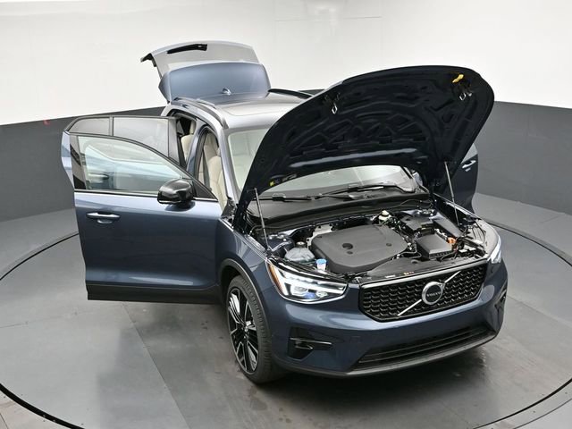 New 2026 Volvo XC40 B5 Ultra w/ Protection Package Premier image 49