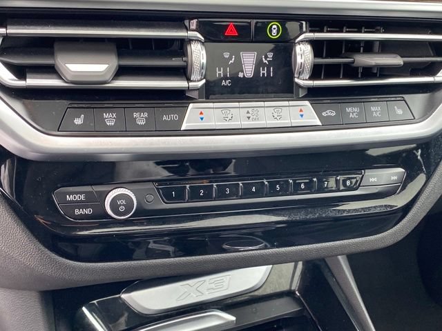 Used 2023 BMW X3 xDrive30i AWD/4WD image 12
