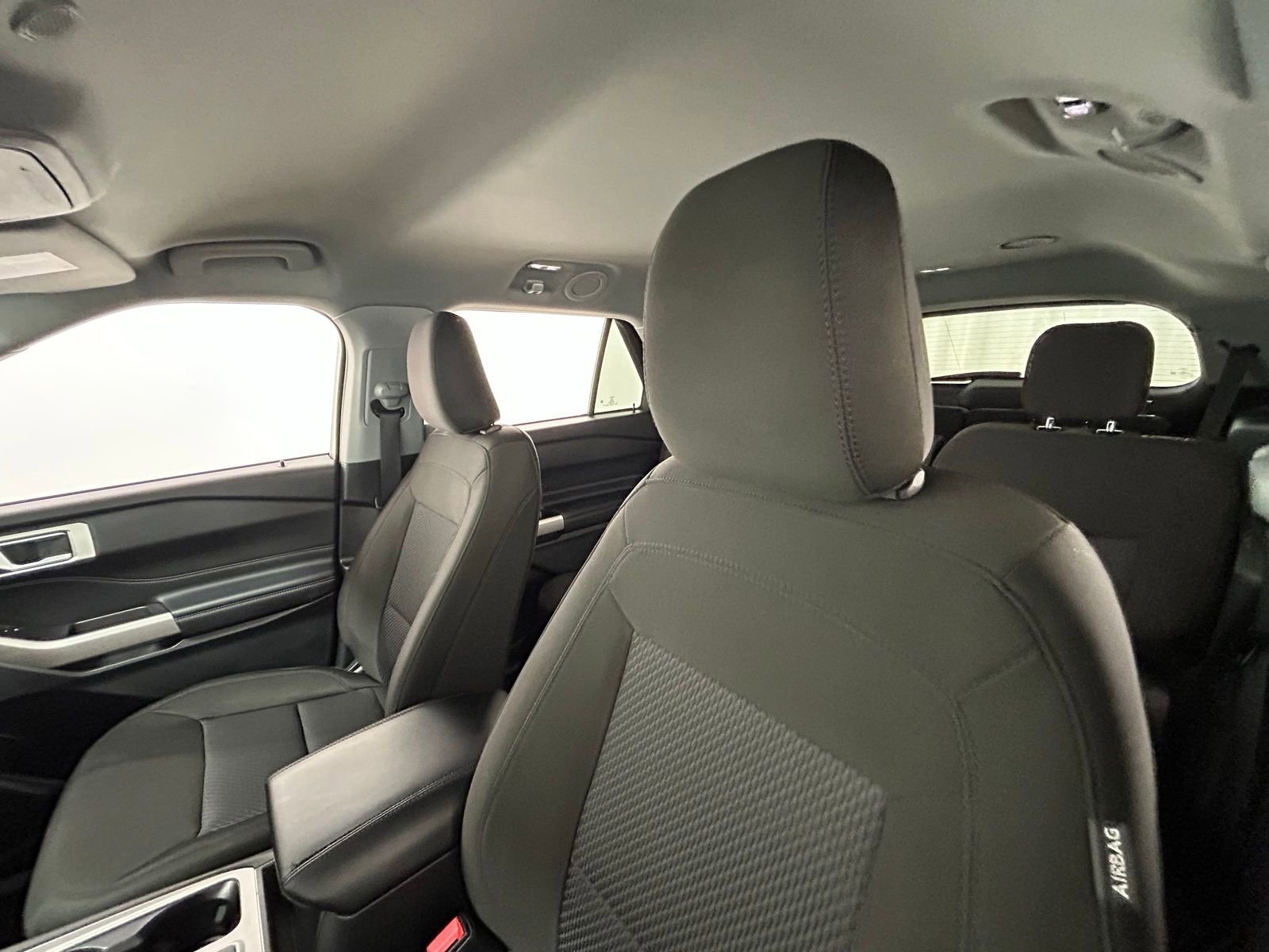 Used 2023 Ford Explorer XLT w/ Class IV Trailer Tow Package image 28