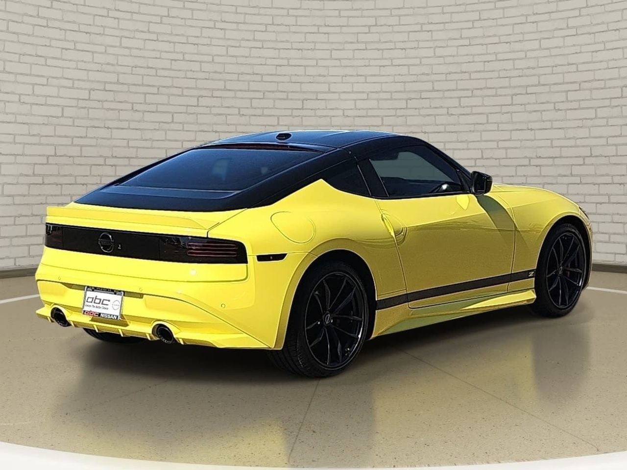 Used 2024 Nissan Z Performance w/ Floor Mat Package RWD image 5