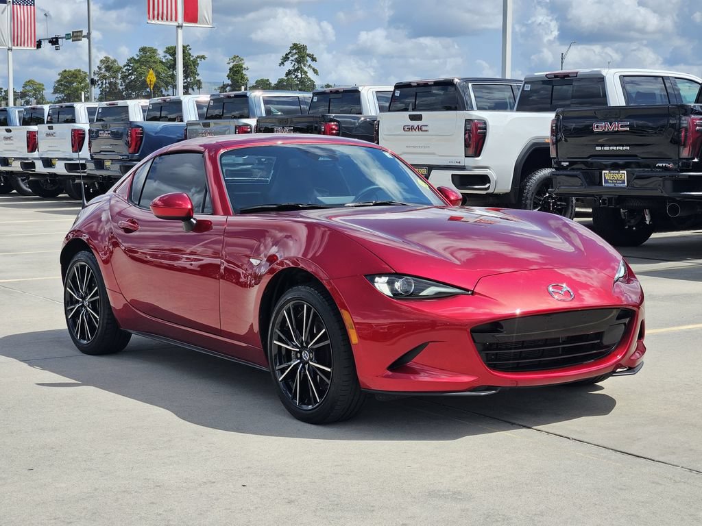 Used 2025 MAZDA MX-5 Miata RF Grand Touring RWD image 3