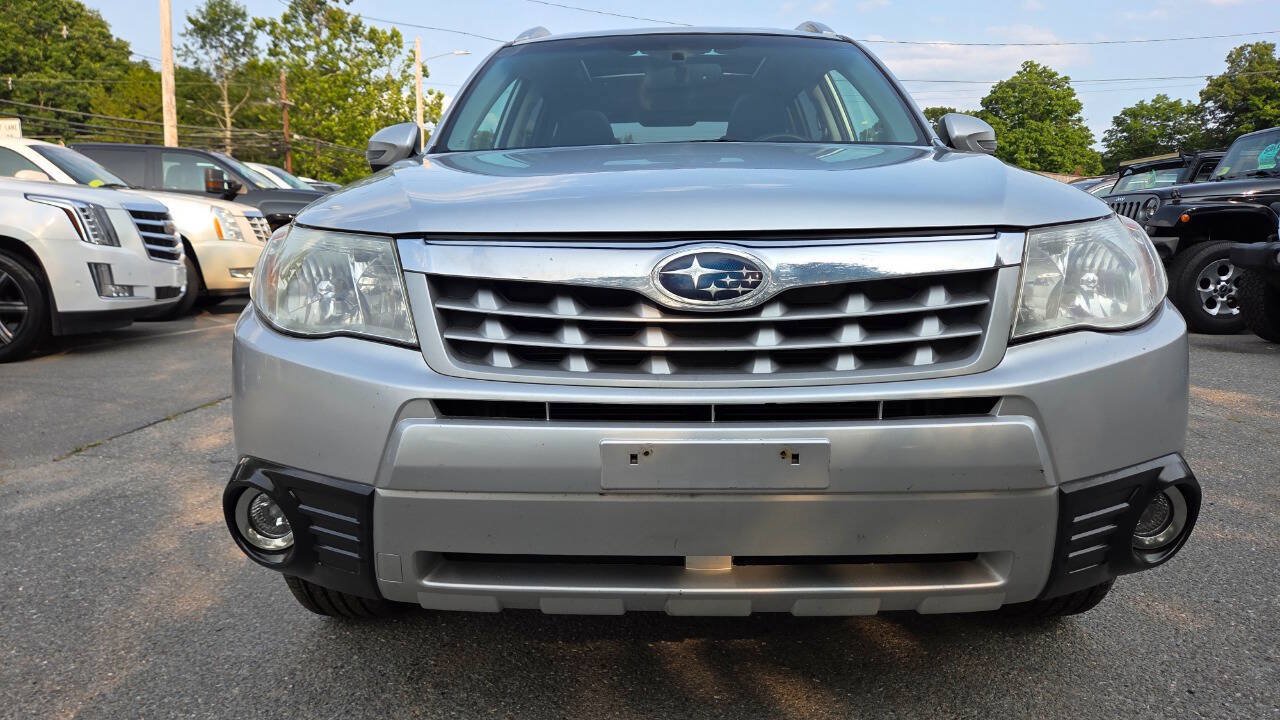 Used 2011 Subaru Forester 2.5X Touring AWD/4WD image 5