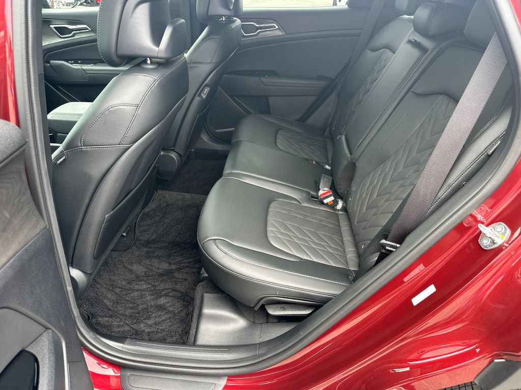Certified 2025 Kia Sportage X-Line w/ Premium Package AWD/4WD image 21