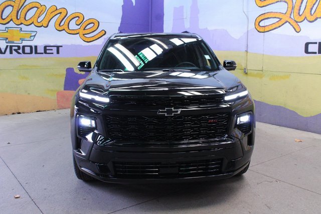 New 2026 Chevrolet Traverse RS w/ LPO, Floor Liner Package image 3