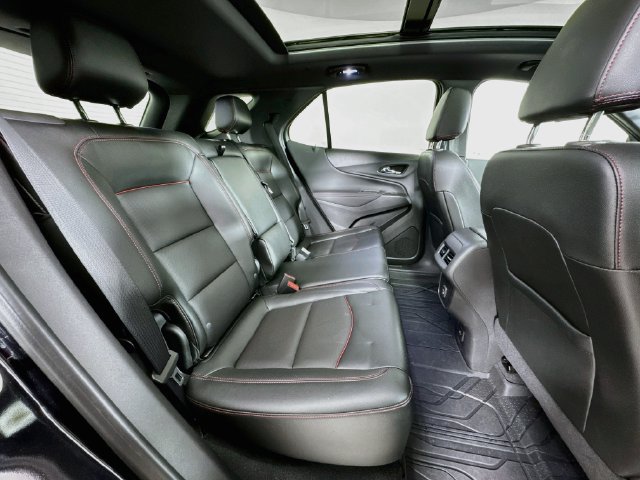 Used 2024 Chevrolet Equinox RS w/ RS Leather Package AWD/4WD image 29
