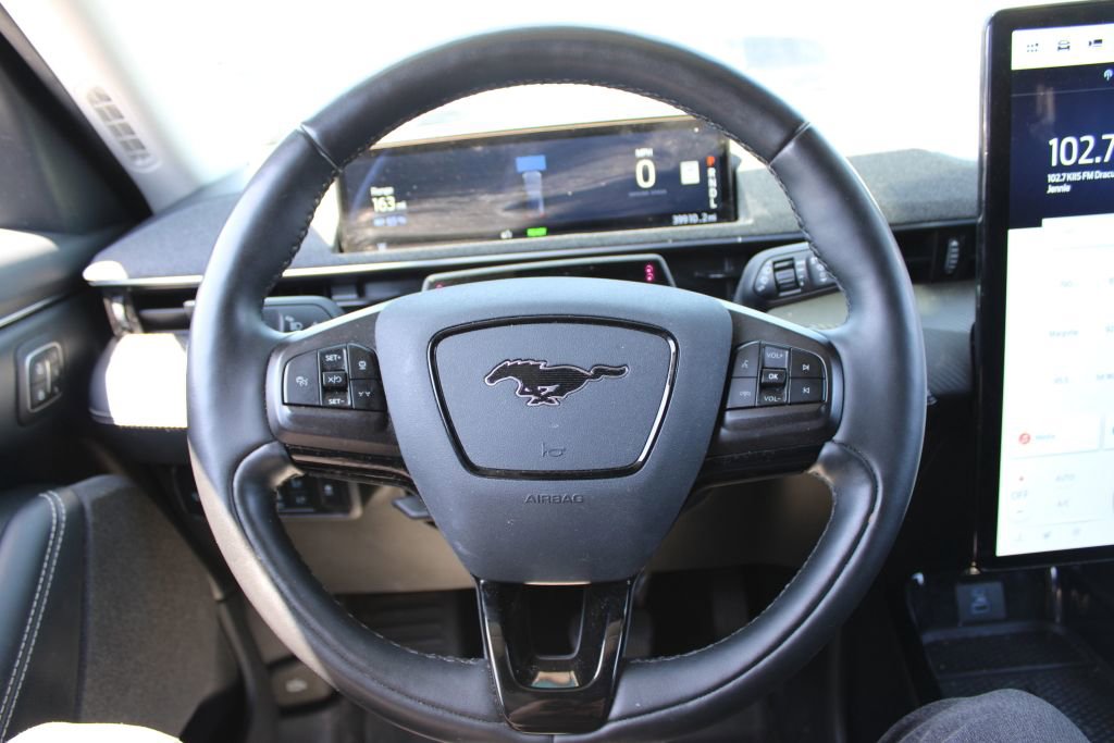 Used 2022 Ford Mustang Mach-E Premium AWD/4WD image 28