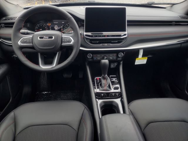 New 2026 Jeep Compass Trailhawk image 17