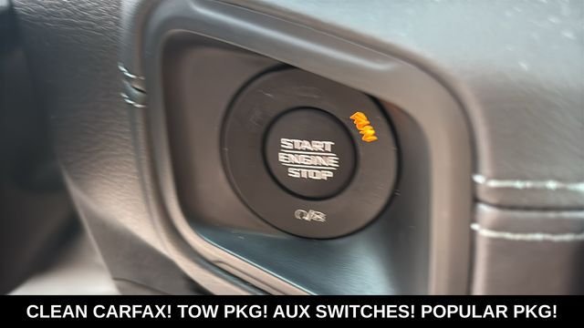Used 2026 Jeep Wrangler Unlimited Sahara AWD/4WD image 11