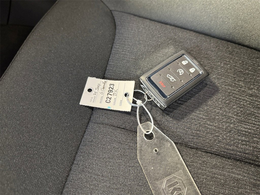 New 2025 Jeep Grand Cherokee Laredo X w/ Luxury Tech Group I image 32