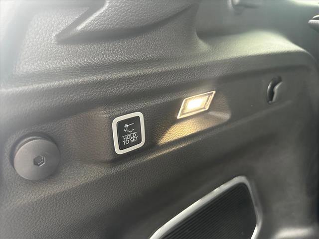 Used 2024 Jeep Grand Cherokee L Limited w/ Luxury Tech Group II image 25