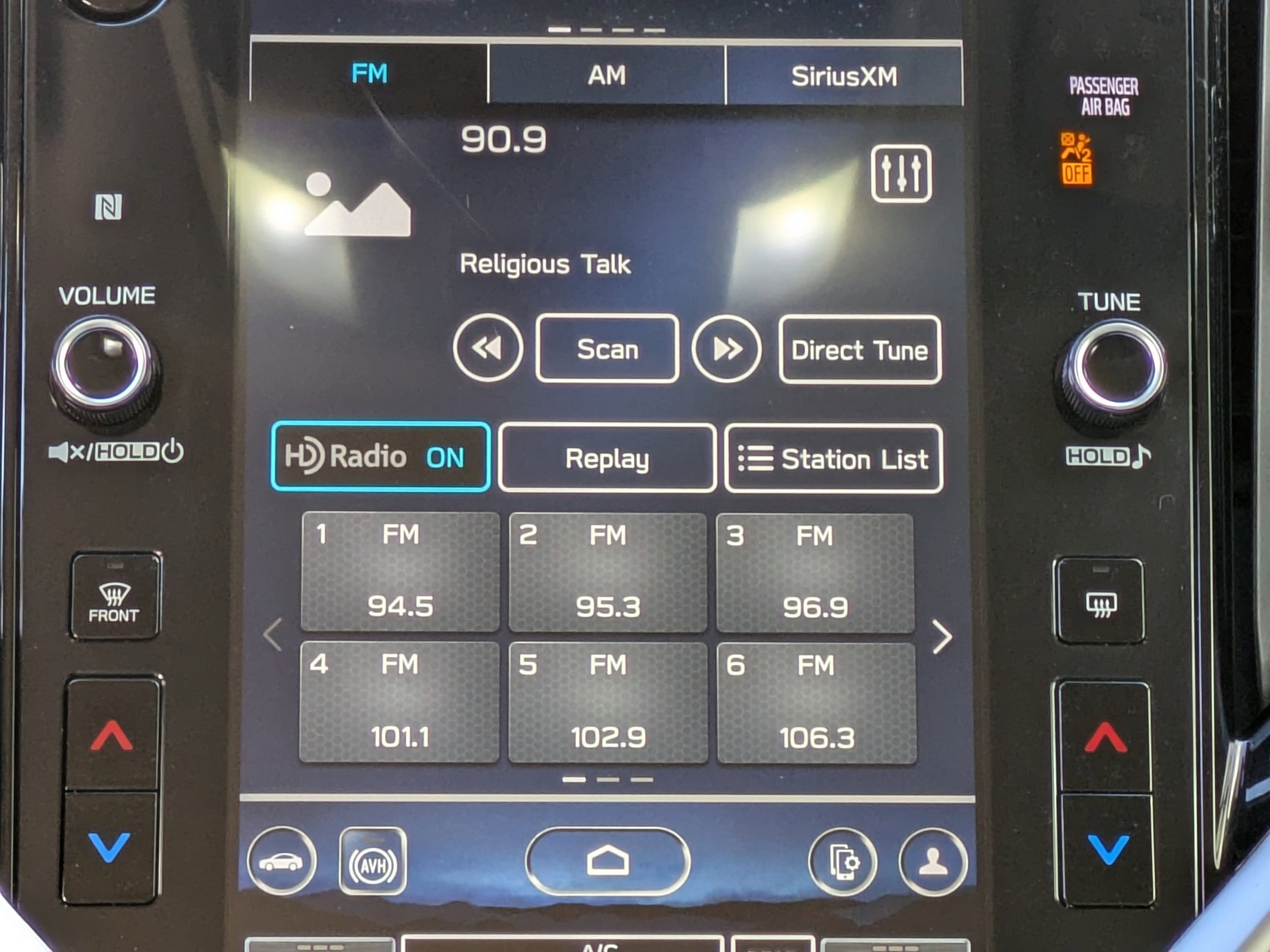 Used 2023 Subaru Ascent Limited image 21